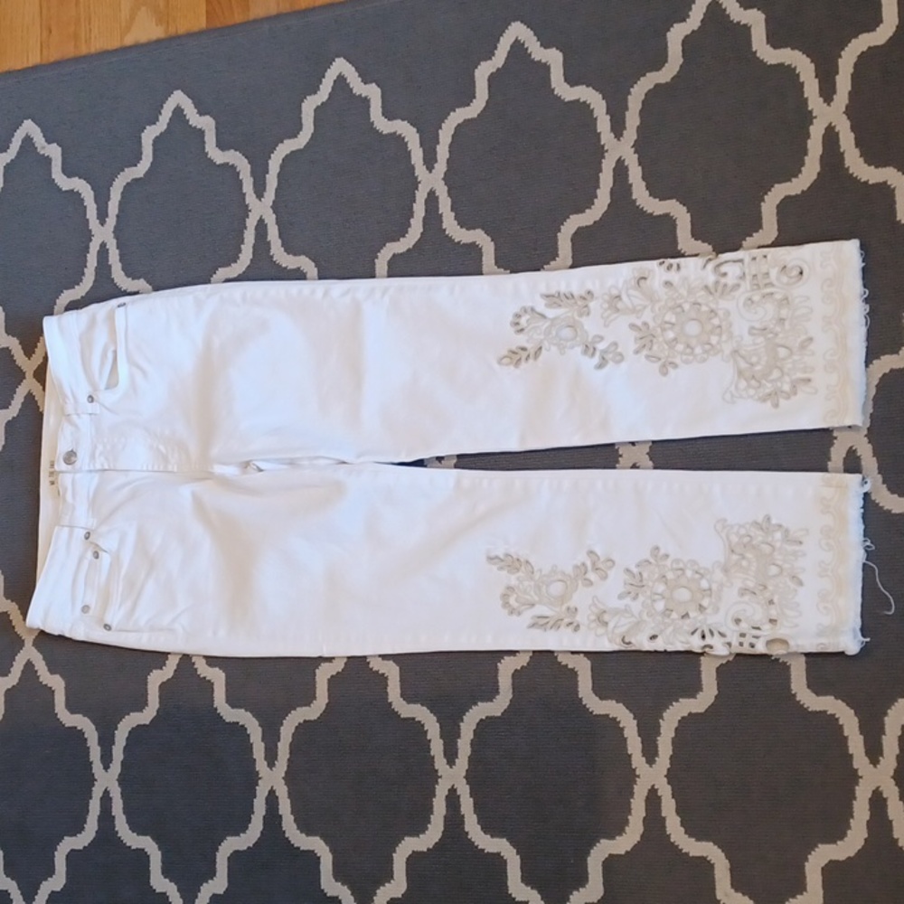 We The Free White Floral Cutout Jeans Women's 28